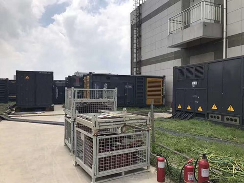 下谷坪土家族乡除了定期检查，还有哪些方法可以及时发现接触式转速表探头的磨损？
